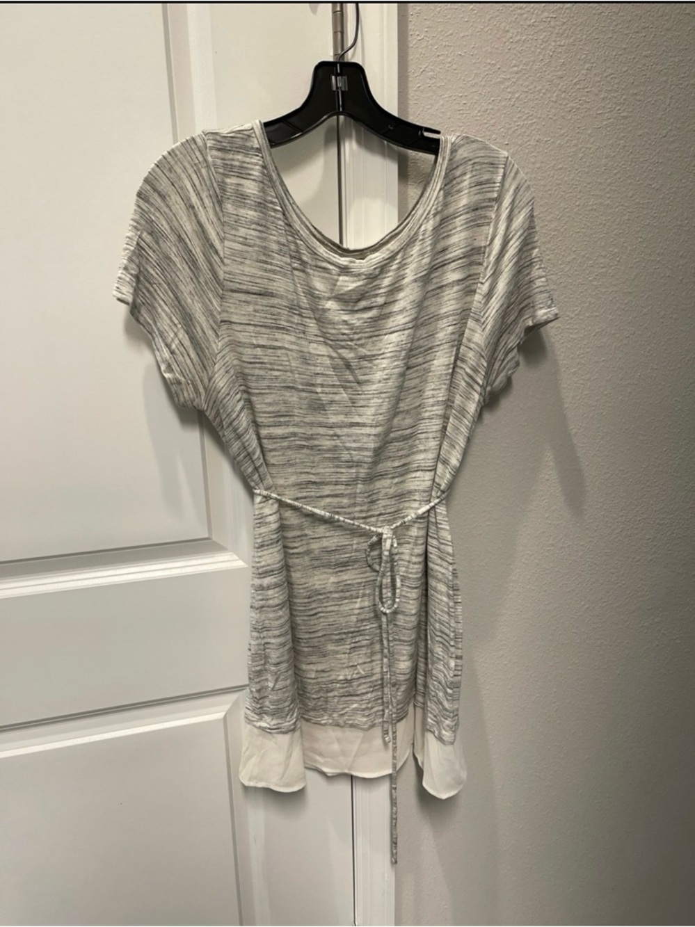 Motherhood Maternity Tie Front Shirt Size XL
